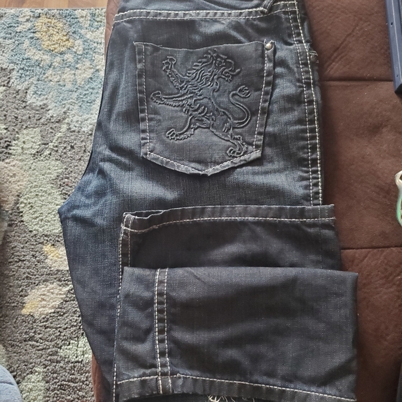 Express - Picture 2 of 3